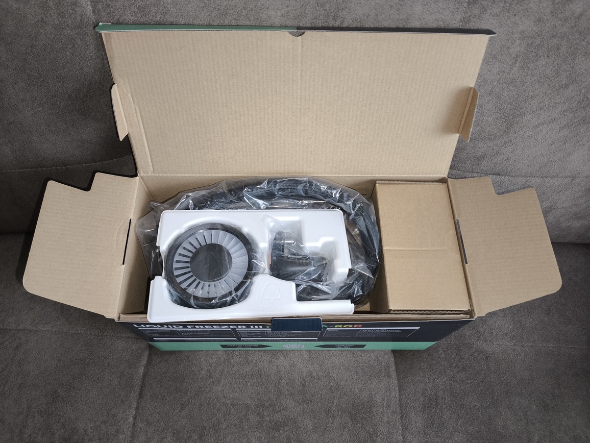 Arctic Liquid Freezer III Pro 280 ARGB Black - test AIO. Dwieosiemdziesiątka któa jest wydajniejsza od wielu trzystasześćdziesiątek