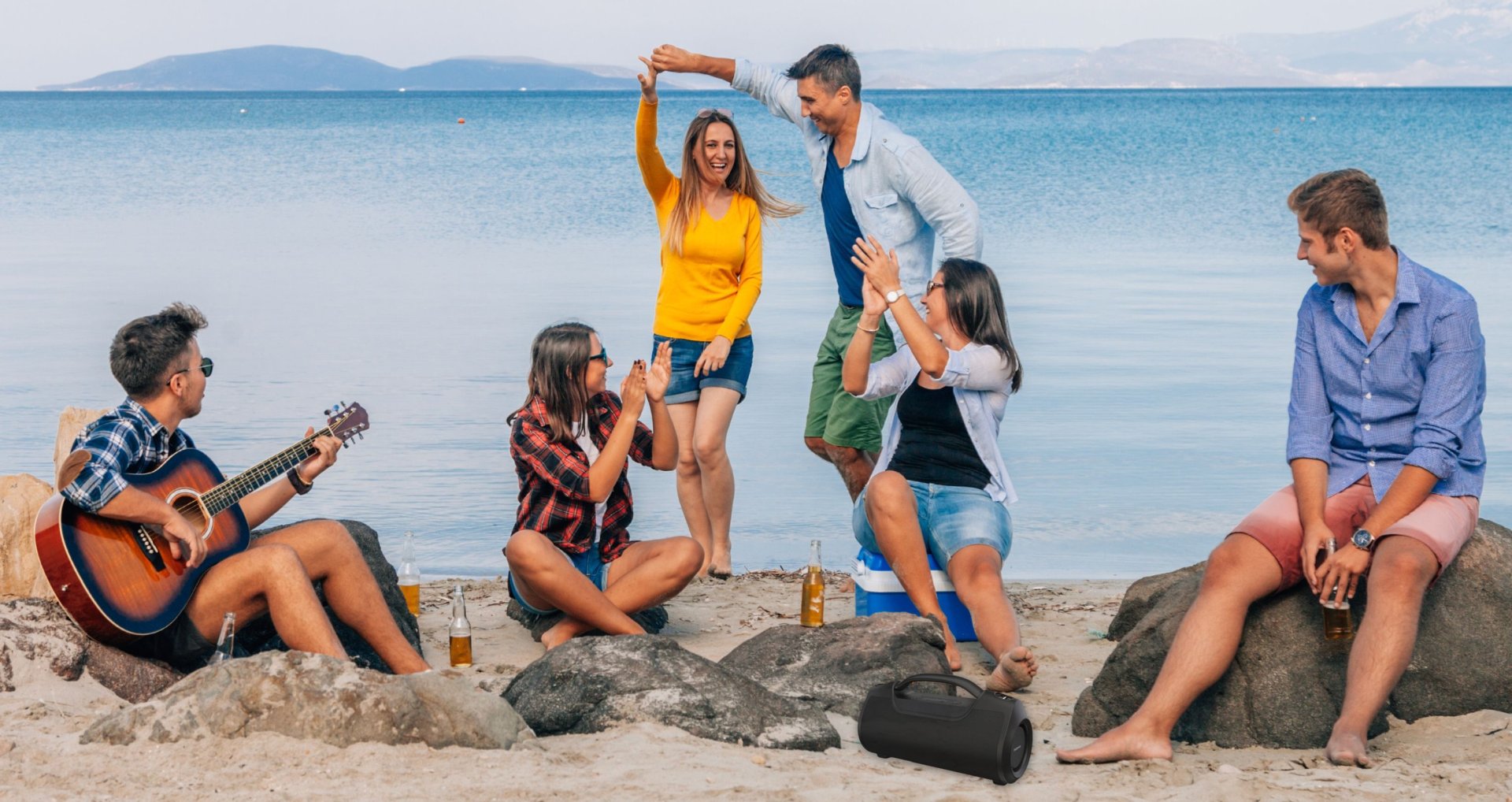 Weekend na świeżym powietrzu? Sprawdź, na co zwrócić uwagę przy wyborze głośnika Bluetooth na majówkę