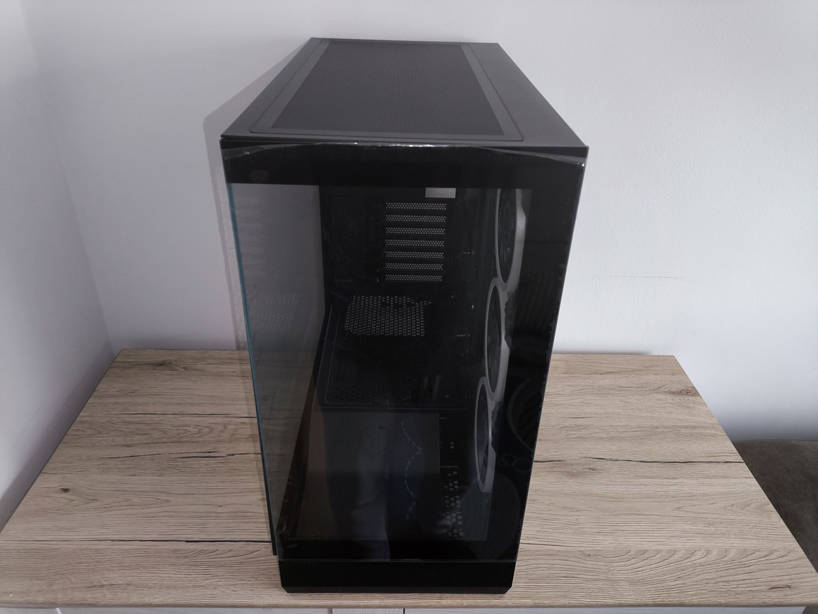 Endorfy Fishtank 6000 Corona - premierowy test obudowy. Endorfy goni konkurencję w ofercie skrzynek typu akwarium