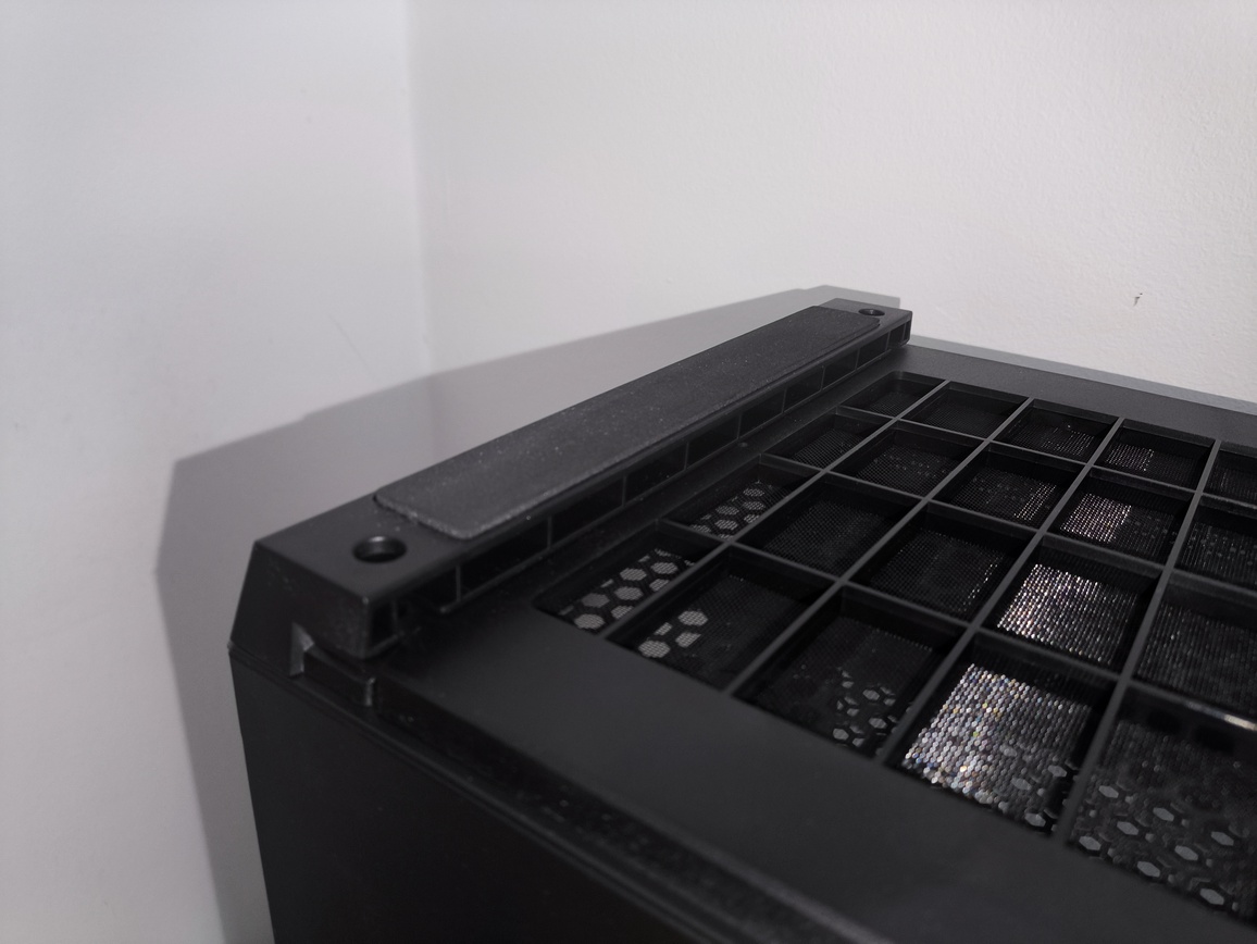 Endorfy Fishtank 6000 Corona - premierowy test obudowy. Endorfy goni konkurencję w ofercie skrzynek typu akwarium