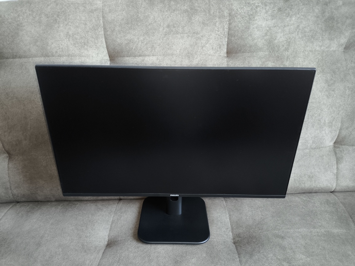 Philips 24E1N1100A - test niezwykle taniego monitora, o bardzo dobrej jakości matrycy. Wiele droższych monitorów może się w tej kwestii uczyć