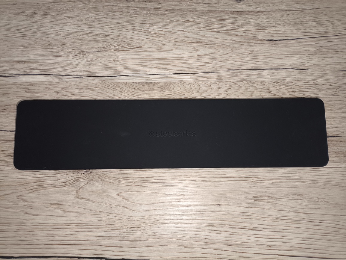 SteelSeries Apex 7 TKL - test. Stara ale wciąż jara. Jednak z kilkoma wadami