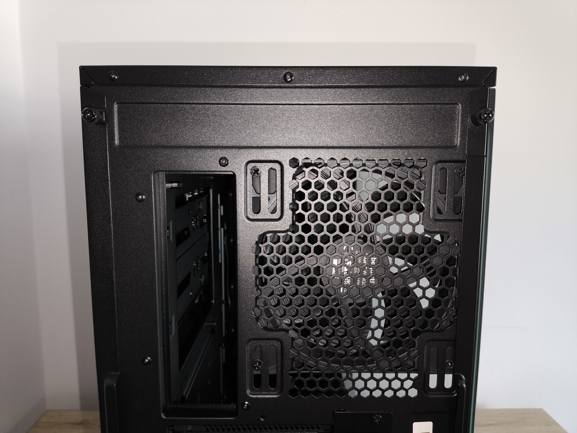 be quiet! Shadow Base 800 FX ARGB black - test obudowy. Choć ma kilka lat na karku, to nadal jest fajna