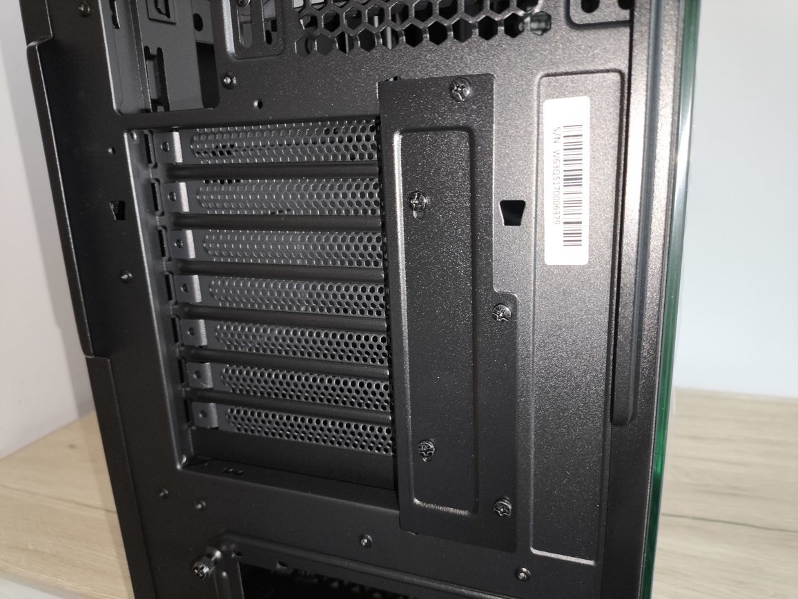be quiet! Shadow Base 800 FX ARGB black - test obudowy. Choć ma kilka lat na karku, to nadal jest fajna