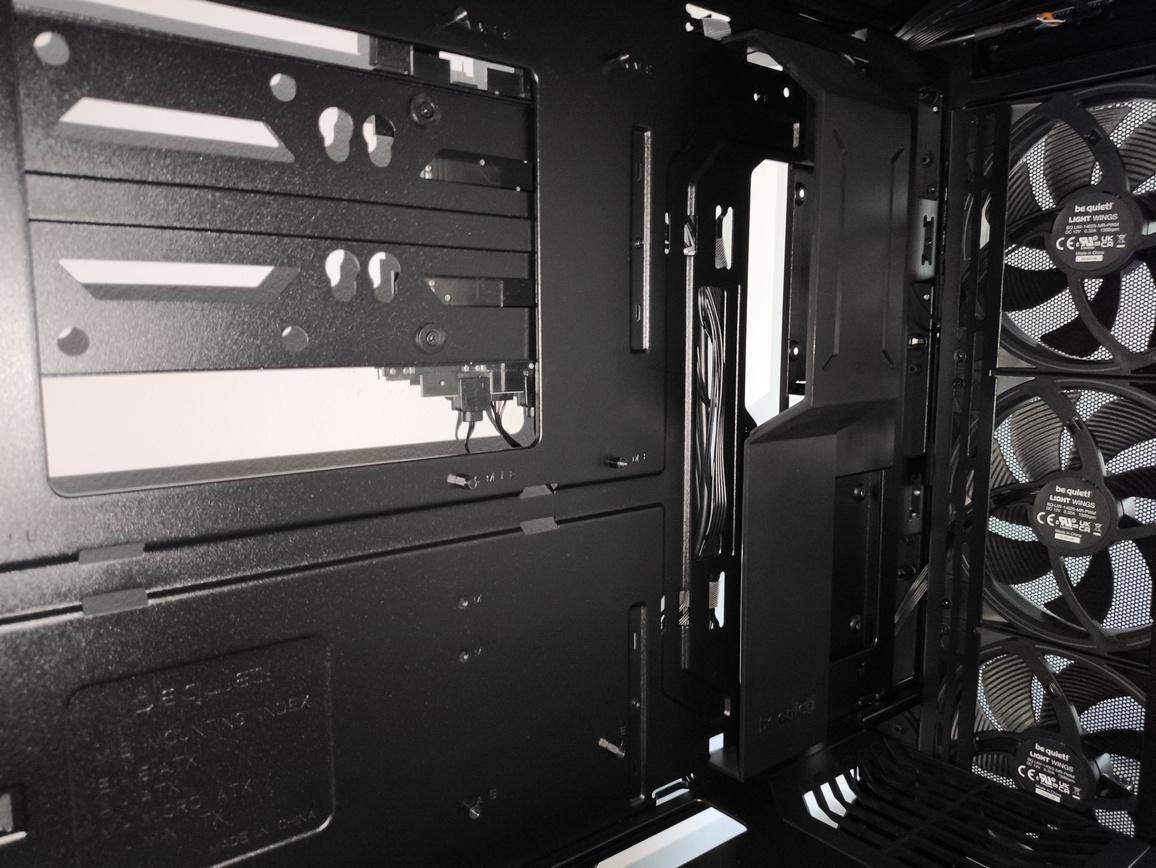 be quiet! Shadow Base 800 FX ARGB black - test obudowy. Choć ma kilka lat na karku, to nadal jest fajna