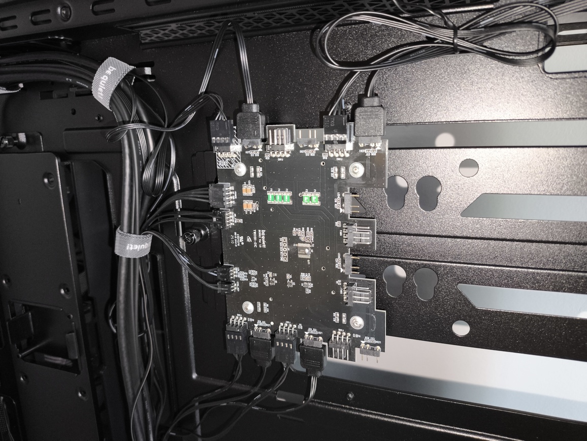 be quiet! Shadow Base 800 FX ARGB black - test obudowy. Choć ma kilka lat na karku, to nadal jest fajna