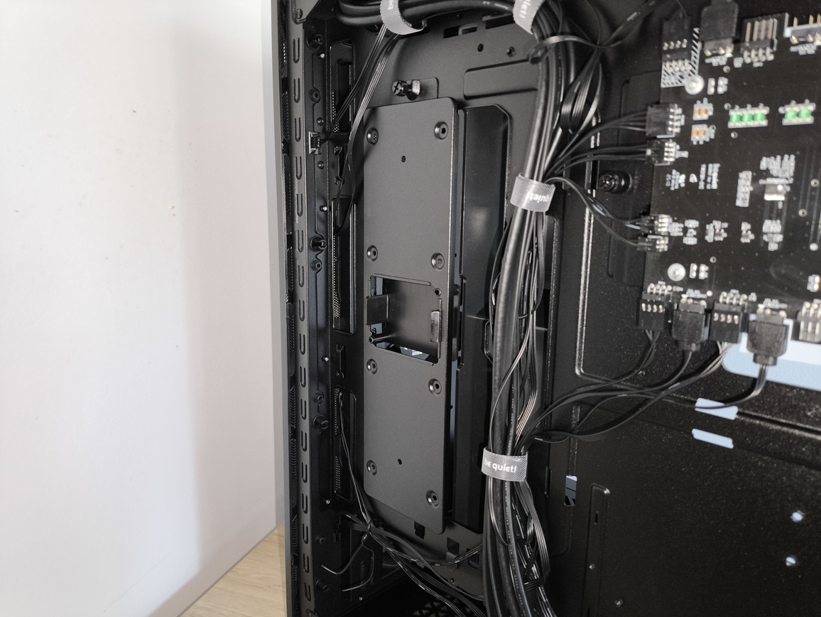 be quiet! Shadow Base 800 FX ARGB black - test obudowy. Choć ma kilka lat na karku, to nadal jest fajna