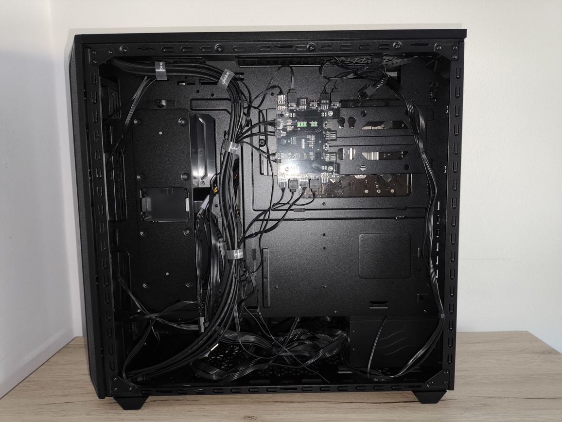 be quiet! Shadow Base 800 FX ARGB black - test obudowy. Choć ma kilka lat na karku, to nadal jest fajna