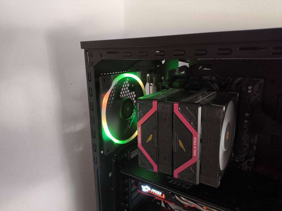 be quiet! Shadow Base 800 FX ARGB black - test obudowy. Choć ma kilka lat na karku, to nadal jest fajna