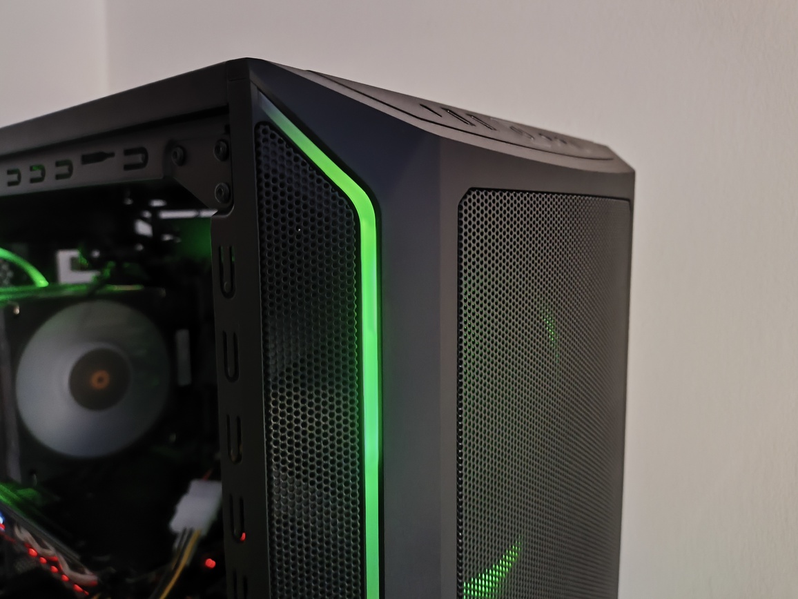 be quiet! Shadow Base 800 FX ARGB black - test obudowy. Choć ma kilka lat na karku, to nadal jest fajna