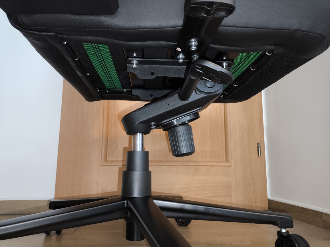 Genesis Nitro 890 G2 - recenzja fotela
