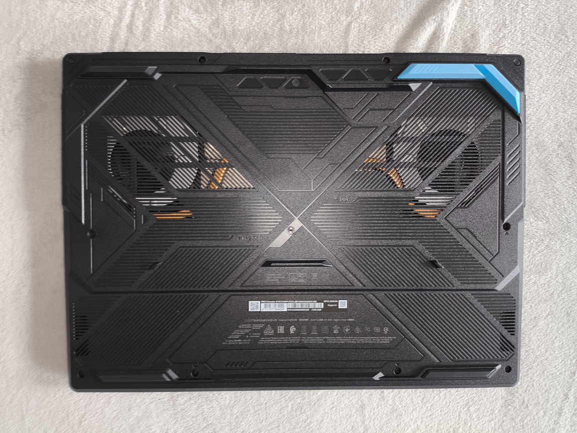 MSI Crosshair 16 HX E14W (Core i7-14650H + RTX 5060 115W) - test laptopa