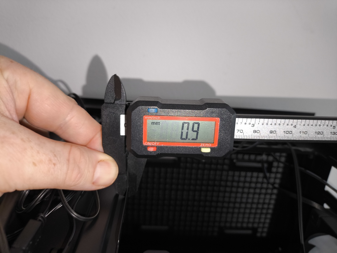 DeepCool Matrexx 55 Mesh V4 C - test obudowy. Dużo miejsca i mocny nacisk na przepływ powietrza, choć sama obudowa jest wybitnie budżetowa