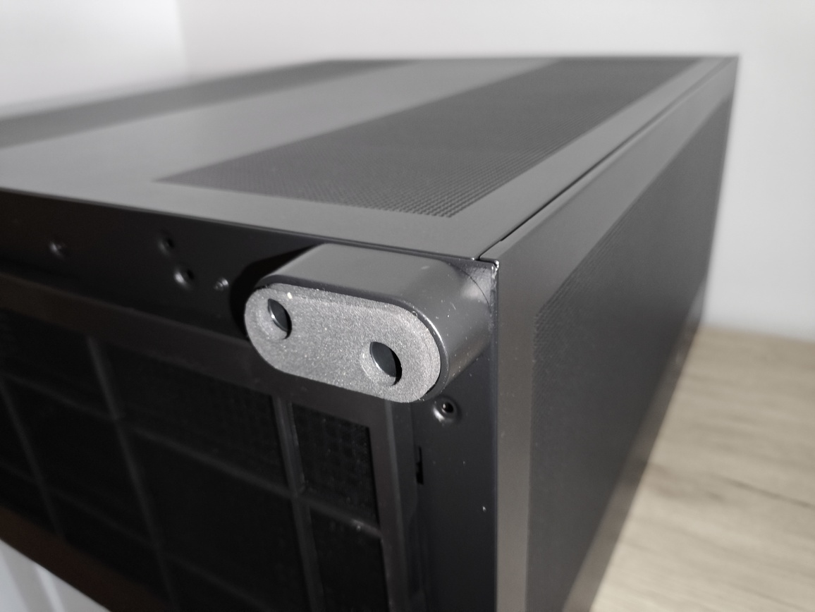 FSP / Fortron U500 - test bardzo minimalistycznej z wyglądu ale też bardzo pojemnej w środku obudowy Full Tower