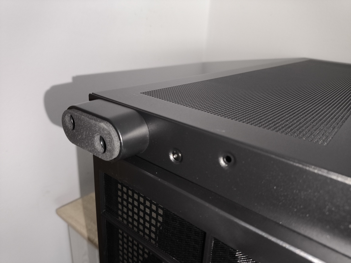 FSP / Fortron U500 - test bardzo minimalistycznej z wyglądu ale też bardzo pojemnej w środku obudowy Full Tower