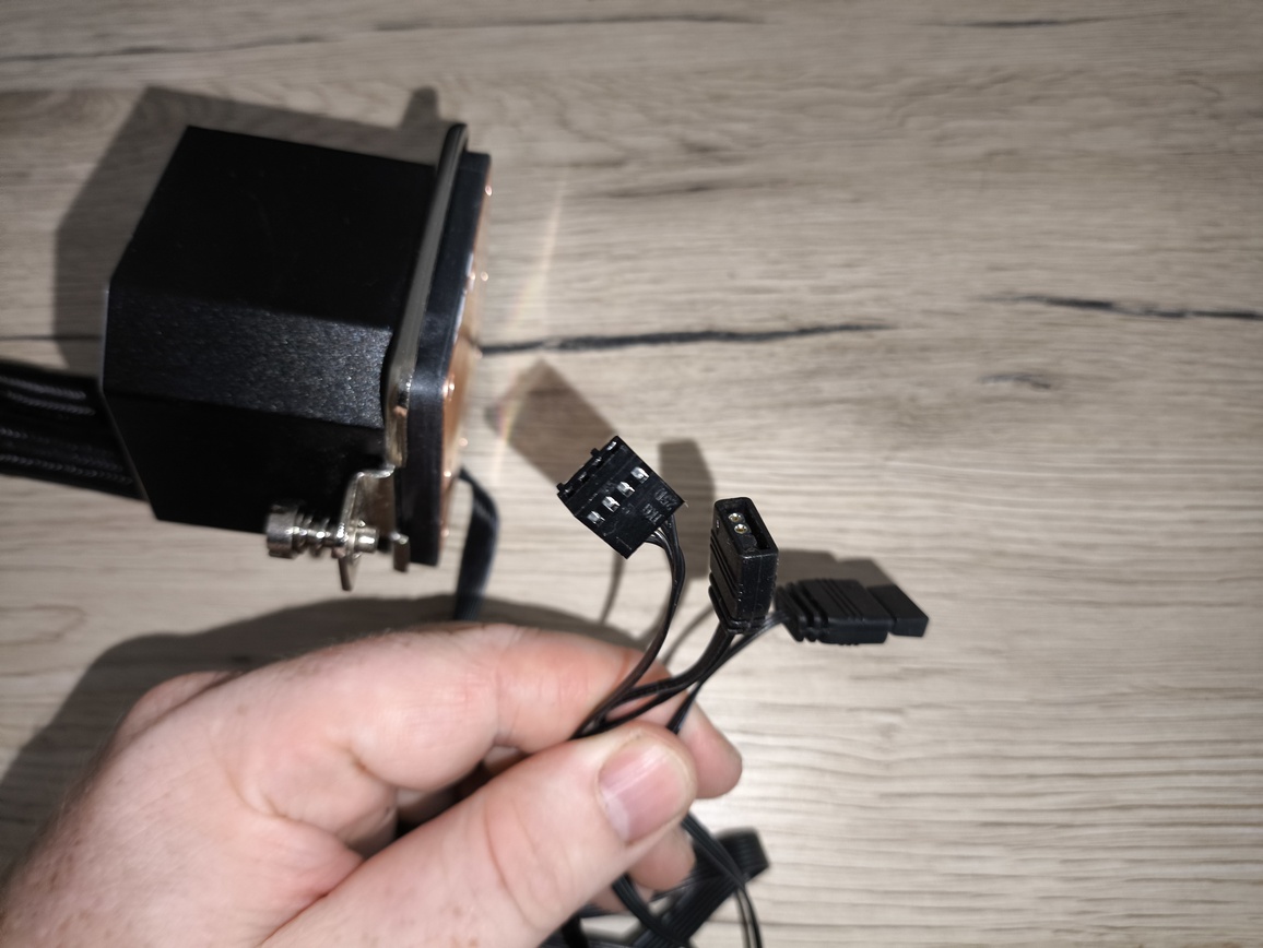 Thermalright Frozen Prism 360 Black - test chłodzenia AiO. Cena zakupu robi tu robotę. Na duży plus