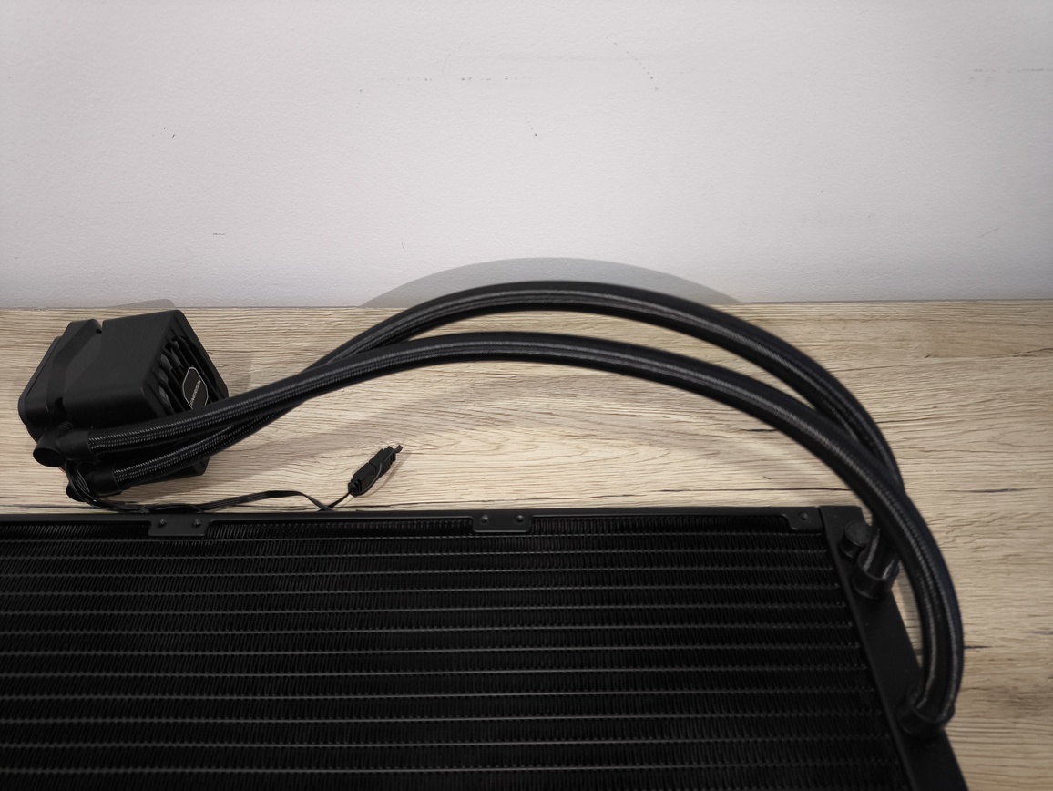 Enermax LIQMAXFLO 420 ARGB - test chłodzenia AiO. Liderem wydajności to on na pewno nie będzie, ale za to kulturą pracy zawstydzi wiele innych chłodzeń AiO