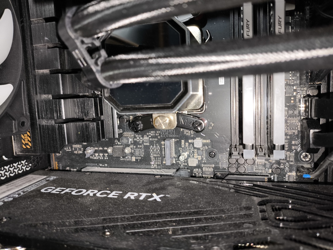 Thermalright Frozen Prism 360 Black - test chłodzenia AiO. Cena zakupu robi tu robotę. Na duży plus